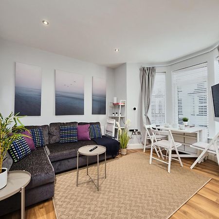 2 Princess Green - Portrush By The Sea Bagian luar foto