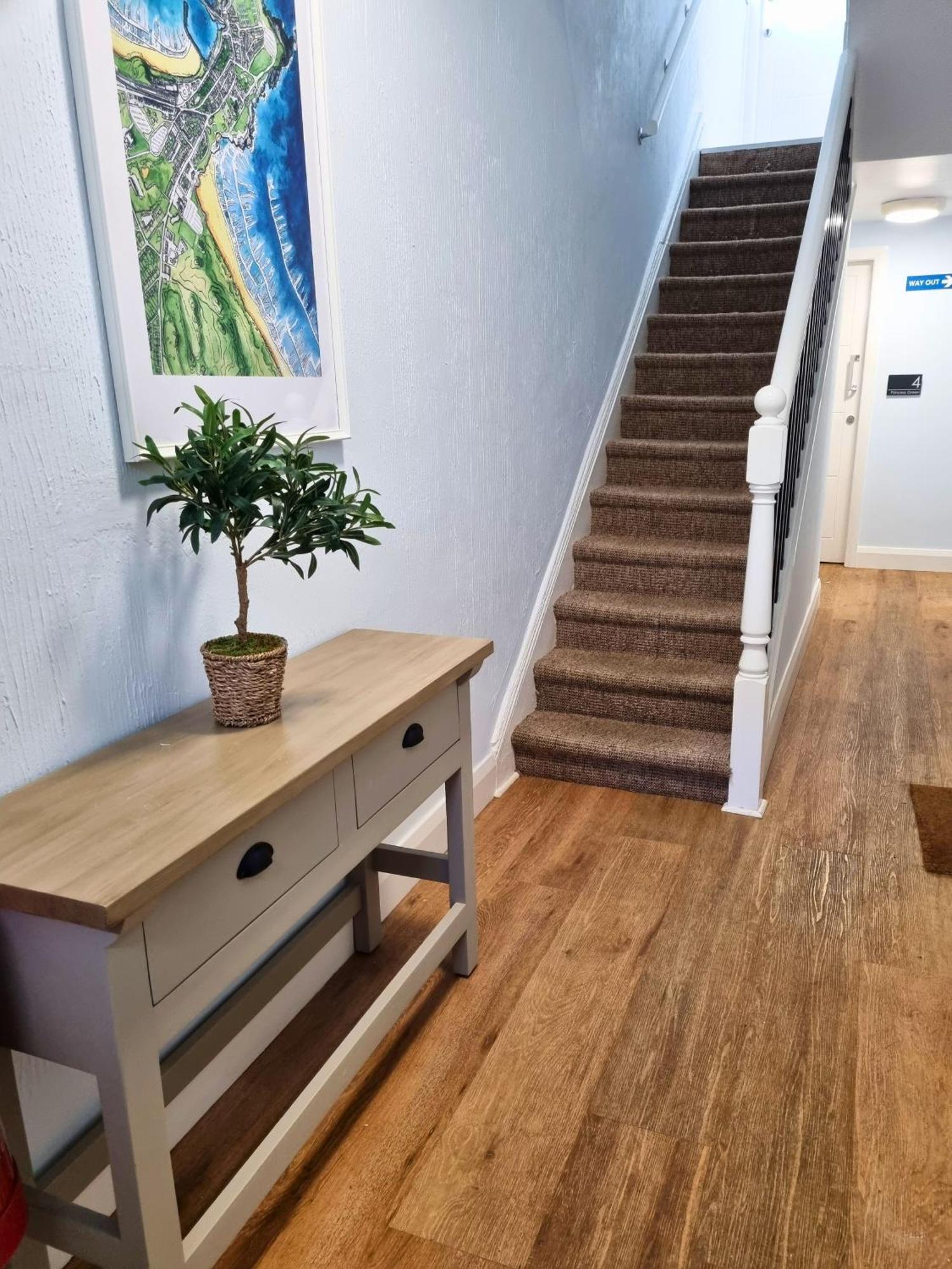 2 Princess Green - Portrush By The Sea Bagian luar foto